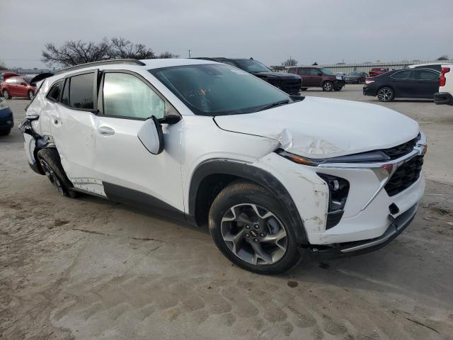 Photo 4 from auction – 2024 CHEVROLET TRAX 1LT with VIN KL77LHE2XRC143979
