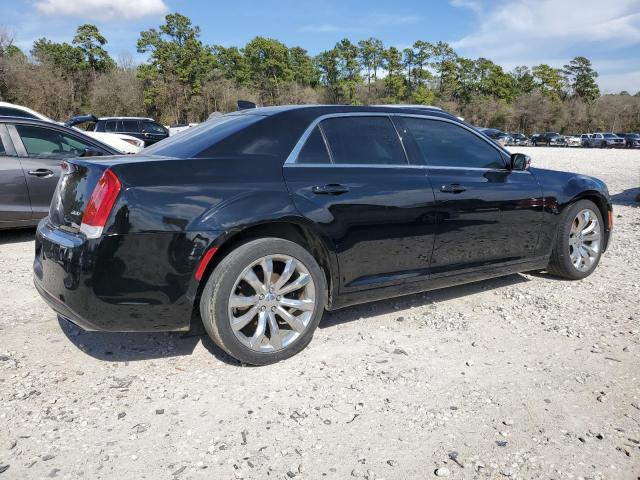 Photo 3 from auction – 2019 CHRYSLER 300 TOURIN with VIN 2C3CCAAG8KH602332