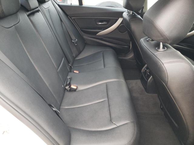 Photo 10 from auction – 2016 BMW 320 I with VIN WBA8E1G56GNT35950