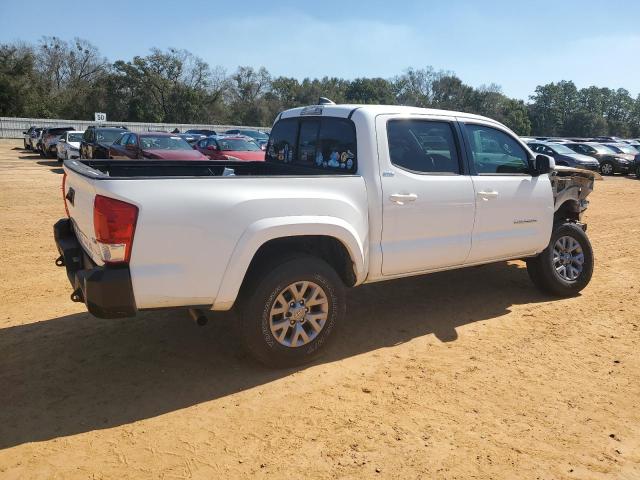 Photo 3 from auction – 2017 TOYOTA TACOMA DOU with VIN 5TFCZ5AN3HX095909
