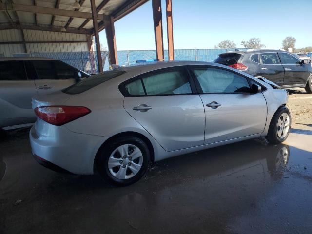 Photo 3 from auction – 2016 KIA FORTE LX with VIN KNAFK4A64G5466992