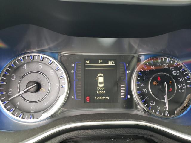 Photo 9 from auction – 2017 CHRYSLER 200 LIMITE with VIN 1C3CCCAB2HN500735