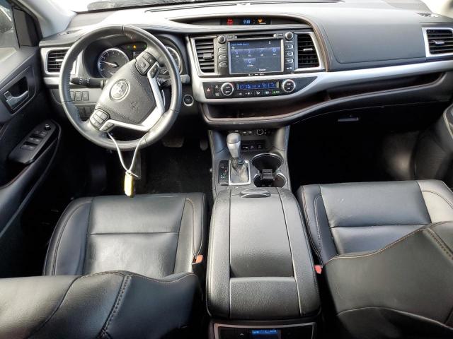 Photo 8 from auction – 2019 TOYOTA HIGHLANDER with VIN 5TDJZRFH0KS596237