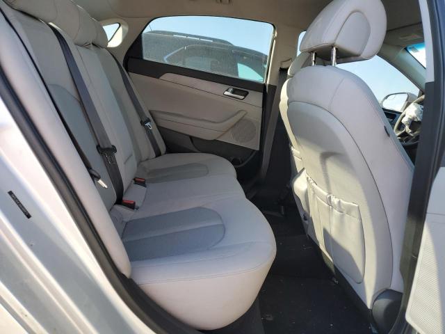 Photo 10 from auction – 2017 HYUNDAI SONATA SE with VIN 5NPE24AF2HH488974
