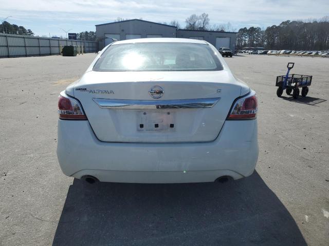 Photo 6 from auction – 2015 NISSAN ALTIMA 2.5 with VIN 1N4AL3AP0FC580355