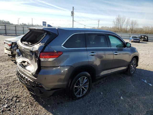 Zdjęcie 3 z aukcji – 2017 TOYOTA HIGHLANDER z VIN 5TDJZRFH4HS419120