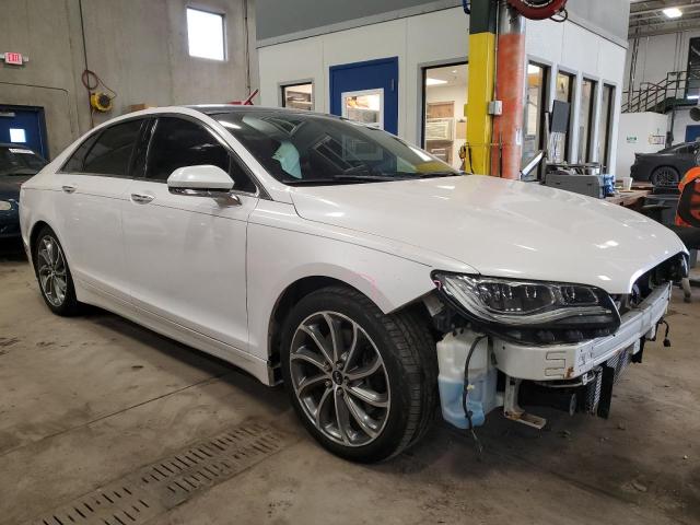 Photo 4 from auction – 2017 LINCOLN MKZ RESERV with VIN 3LN6L5FC9HR623673