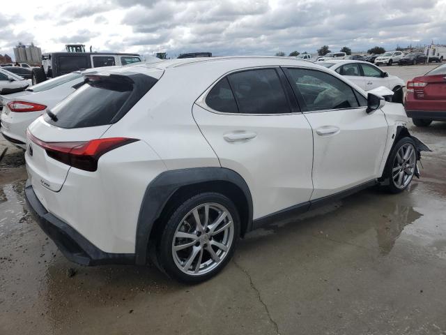 Photo 3 from auction – 2019 LEXUS UX 200 with VIN JTHY3JBH3K2019974