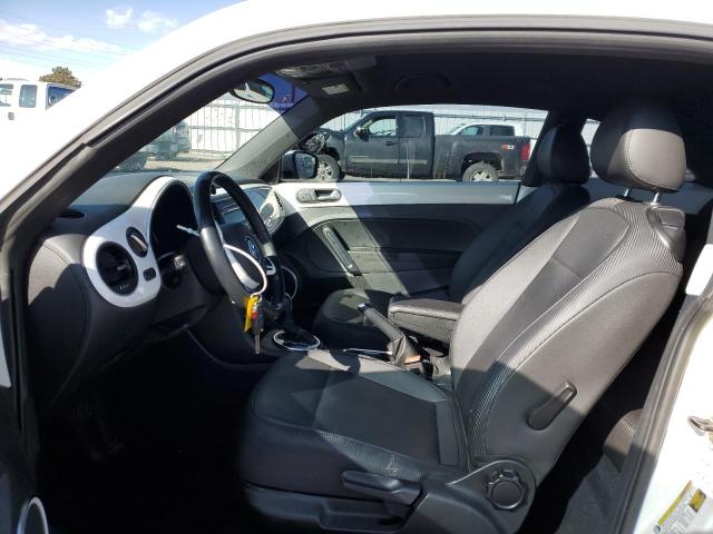 Photo 7 from auction – 2014 VOLKSWAGEN BEETLE with VIN 3VWJX7AT2EM616544