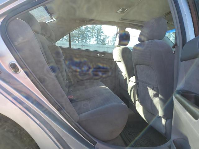 Photo 10 from auction – 2005 TOYOTA CAMRY LE with VIN 4T1BE32K75U996144