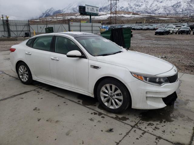 Photo 4 from auction – 2016 KIA OPTIMA EX with VIN 5XXGU4L32GG069488