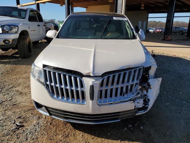 Photo 5 from auction – 2011 LINCOLN MKT with VIN 2LMHJ5FRXBBJ50590