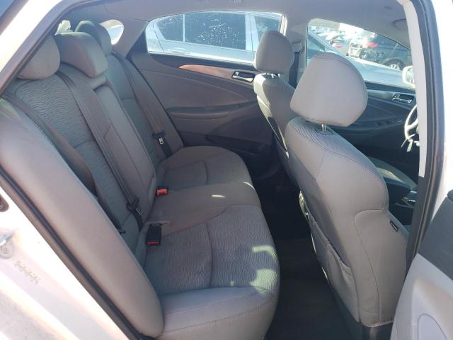 Photo 10 from auction – 2013 HYUNDAI SONATA HYB with VIN KMHEC4A43DA093713