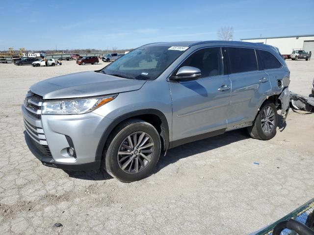 TOYOTA HIGHLANDER 2019 with VIN 5TDJZRFH8KS944107 - Photo from auction