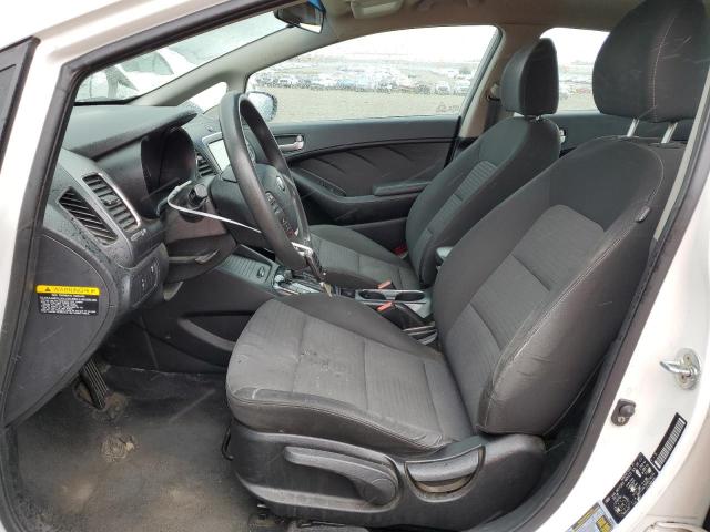 Photo 7 from auction – 2017 KIA FORTE LX with VIN 3KPFL4A7XHE074274