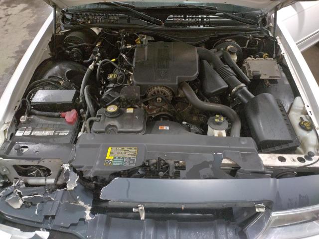 Photo 11 from auction – 2005 MERCURY GRAND MARQ with VIN 2MEFM74W65X660296