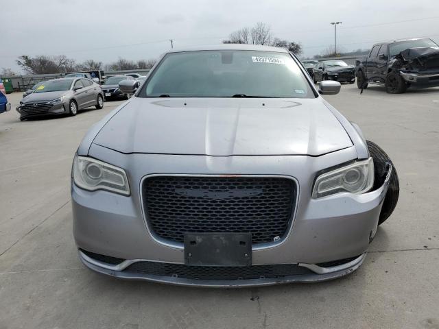 Photo 5 from auction – 2015 CHRYSLER 300 LIMITE with VIN 2C3CCAAGXFH749449