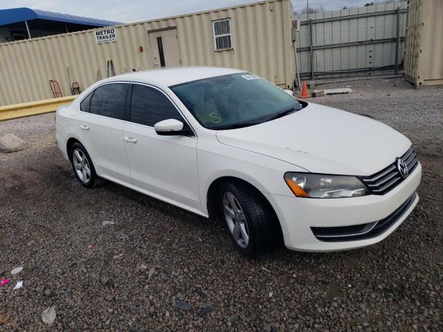 Photo 4 from auction – 2015 VOLKSWAGEN PASSAT SE with VIN 1VWBT7A38FC063563