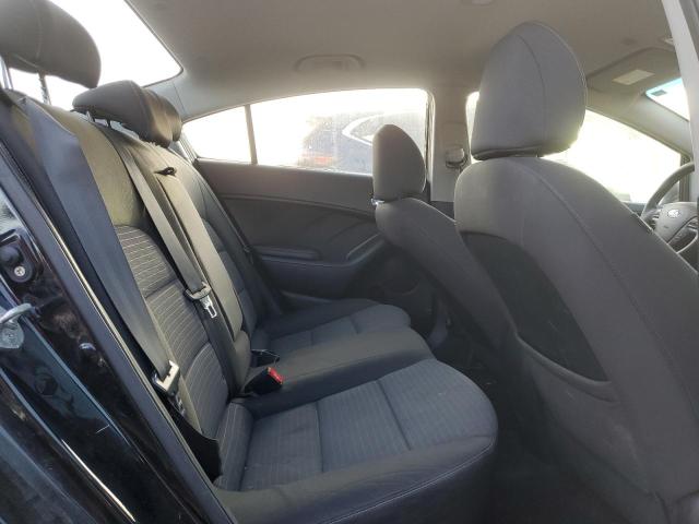 Photo 10 from auction – 2016 KIA FORTE LX with VIN KNAFX4A67G5476692
