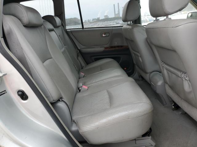 Photo 11 from auction – 2004 TOYOTA HIGHLANDER with VIN JTEEP21A040063671