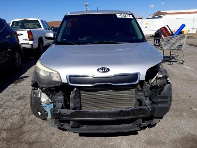 Фото 5 с аукциона – 2015 KIA SOUL с VIN KNDJN2A22F7777412