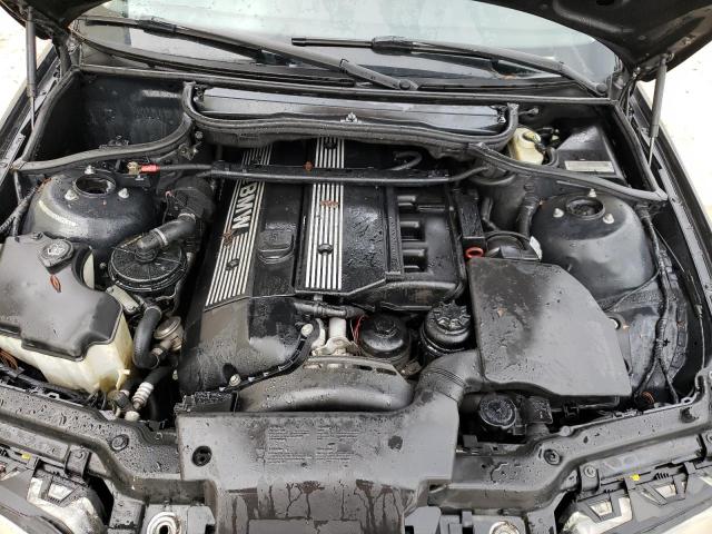 Photo 11 from auction – 2003 BMW 330 I with VIN WBAEV53483KM32764