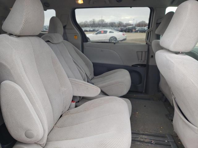 Photo 10 from auction – 2013 TOYOTA SIENNA LE with VIN 5TDKK3DCXDS354359