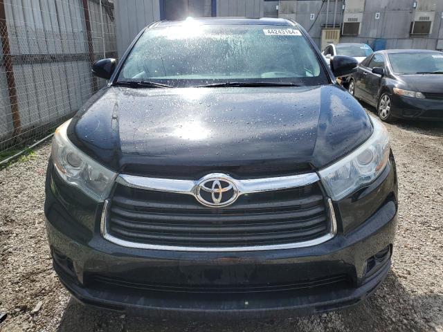 Photo 5 from auction – 2016 TOYOTA HIGHLANDER with VIN 5TDZKRFH4GS149019