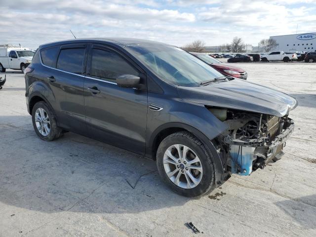 Foto 4 de la subasta – 2017 FORD ESCAPE SE con VIN 1FMCU0GD0HUB29172