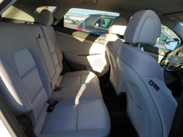 Photo 11 from auction – 2018 HYUNDAI TUCSON SEL with VIN KM8J3CA44JU697094