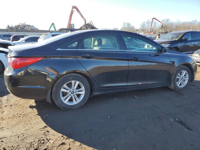 Photo 3 from auction – 2013 HYUNDAI SONATA GLS with VIN 5NPEB4AC8DH795596