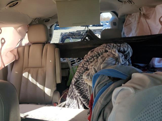 Photo 10 from auction – 2013 CHRYSLER TOWN & COU with VIN 2C4RC1CG1DR641795