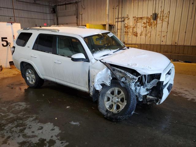 Photo 4 from auction – 2015 TOYOTA 4RUNNER SR with VIN JTEBU5JR3F5264361
