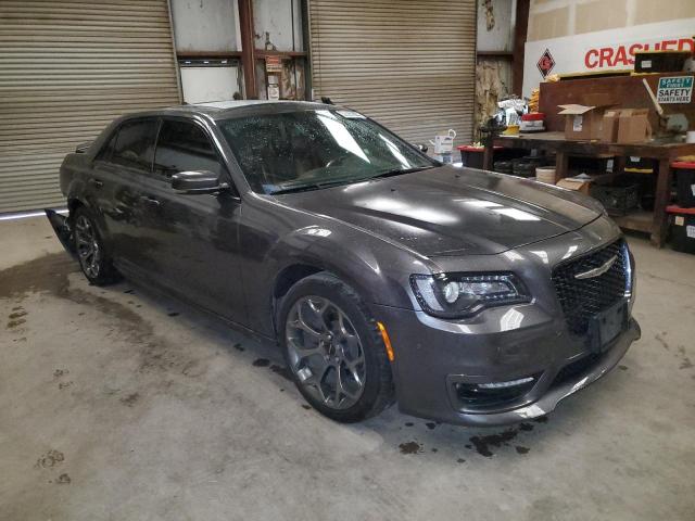 Photo 4 from auction – 2018 CHRYSLER 300 S with VIN 2C3CCABG9JH321122