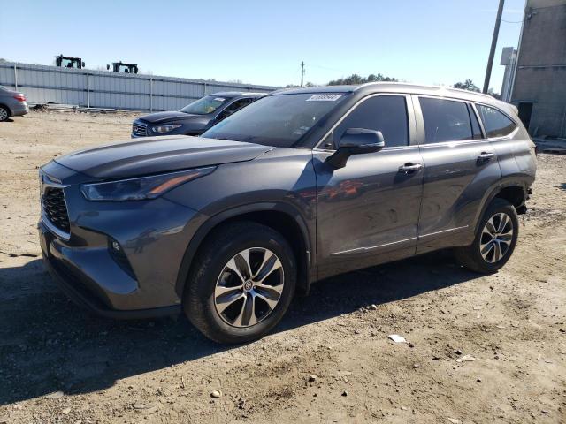 TOYOTA HIGHLANDER 2023 with VIN 5TDKDRAH6PS004678 - Photo from auction