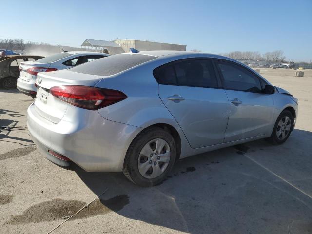 Photo 3 from auction – 2017 KIA FORTE LX with VIN 3KPFK4A78HE084515