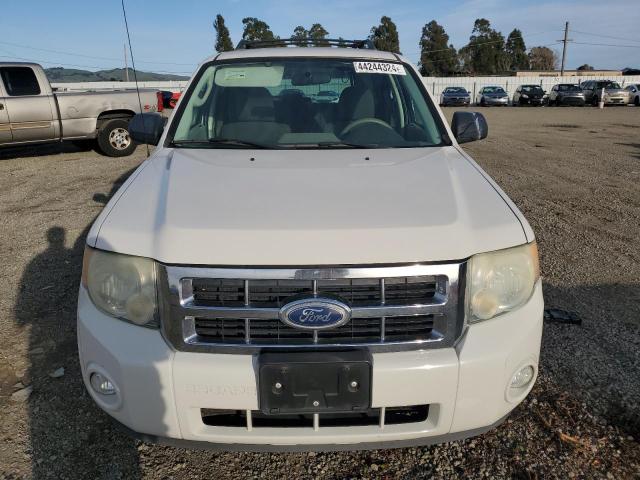 Photo 5 from auction – 2010 FORD ESCAPE XLS with VIN 1FMCU0C73AKB78853