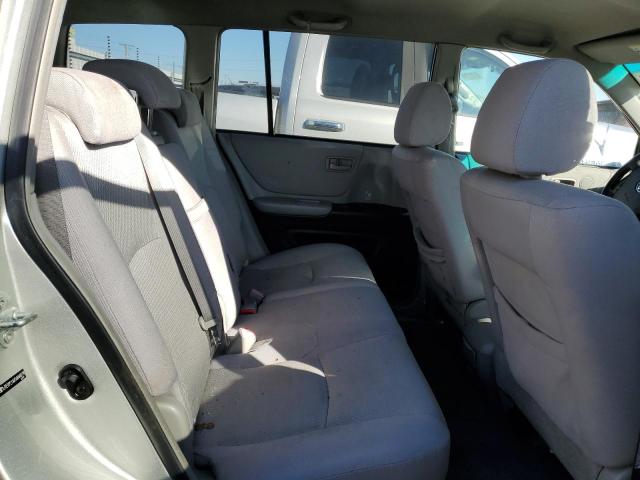 Photo 11 from auction – 2005 TOYOTA HIGHLANDER with VIN JTEGP21A850048278