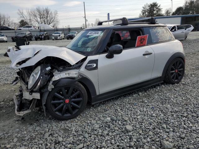 MINI COOPER S 2015 with VIN WMWXP7C50F2A38402 - Photo from auction