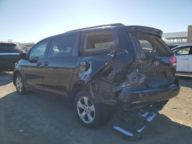 Photo 2 from auction – 2013 TOYOTA SIENNA LE with VIN 5TDKK3DC8DS319304