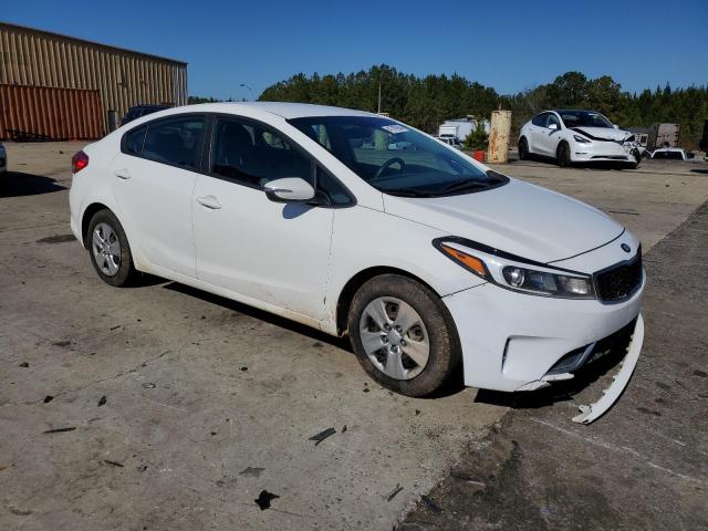 Photo 4 from auction – 2017 KIA FORTE LX with VIN 3KPFK4A74HE156441