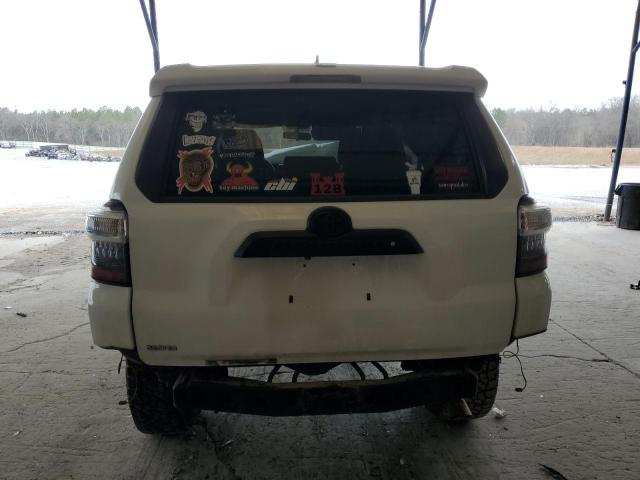 Photo 6 from auction – 2018 TOYOTA 4RUNNER SR with VIN JTEBU5JR8J5483373