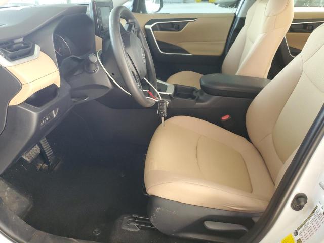 Photo 7 from auction – 2019 TOYOTA RAV4 LE with VIN 2T3H1RFV7KW050674