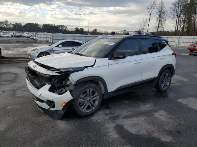 KIA SELTOS S 2021 with VIN KNDEU2AA4M7121088 - Photo from auction