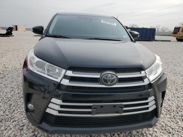 Photo 5 from auction – 2017 TOYOTA HIGHLANDER with VIN 5TDZZRFH9HS192820