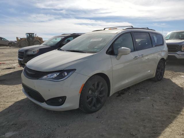 CHRYSLER PACIFICA T 2020 with VIN 2C4RC1BG9LR217281 - Photo from auction