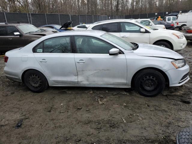 Photo 4 from auction – 2017 VOLKSWAGEN JETTA with VIN 3VW2B7AJ0HM388646