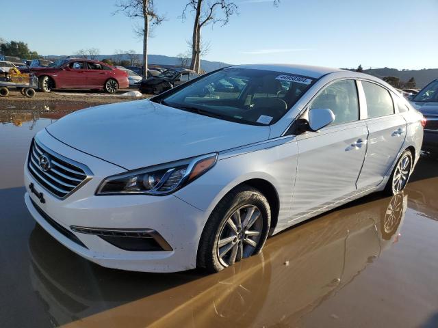 HYUNDAI SONATA SE 2015 with VIN 5NPE24AF5FH035378 - Photo from auction
