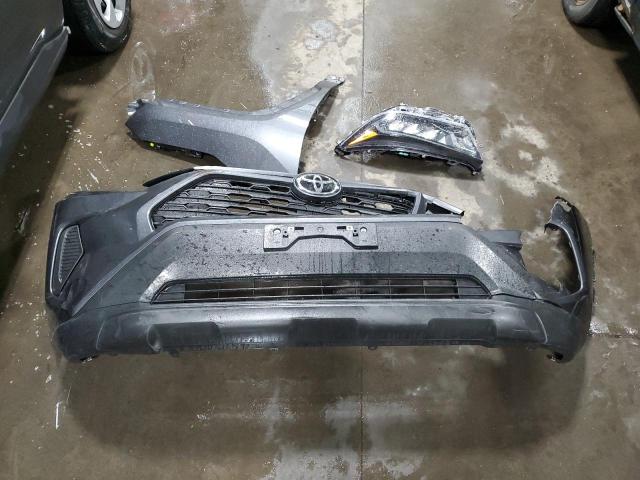 Photo 12 from auction – 2022 TOYOTA RAV4 LE with VIN 2T3F1RFV8NC275554