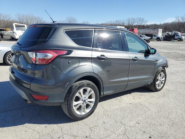 Photo 3 from auction – 2017 FORD ESCAPE SE with VIN 1FMCU0GD5HUC81870